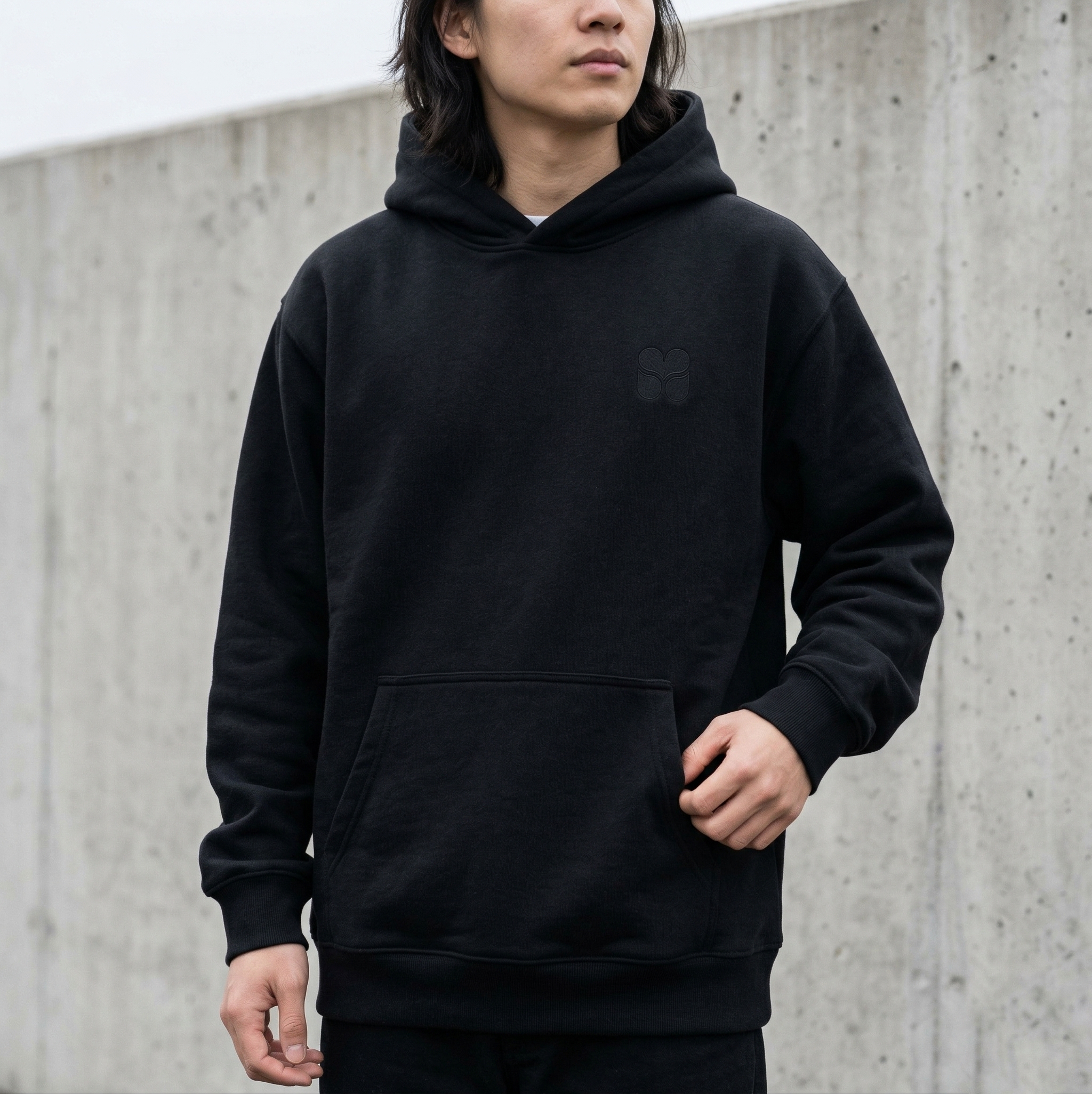The Melriver Hoodie worn, lifestyle shot